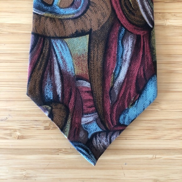 London Fog Tie In Retro Multicolored Pattern! - Picture 7 of 7